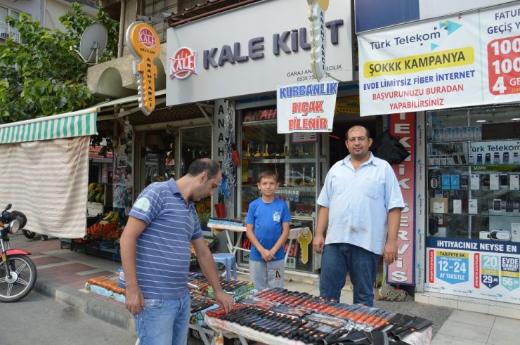 Bıçakçılarda bayram yoğunluğu