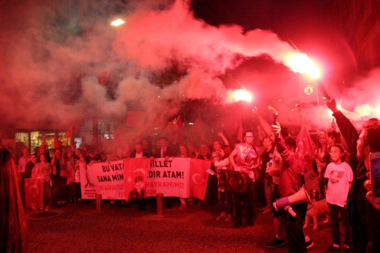 Samsun’da 30 Ağustos fener alayı