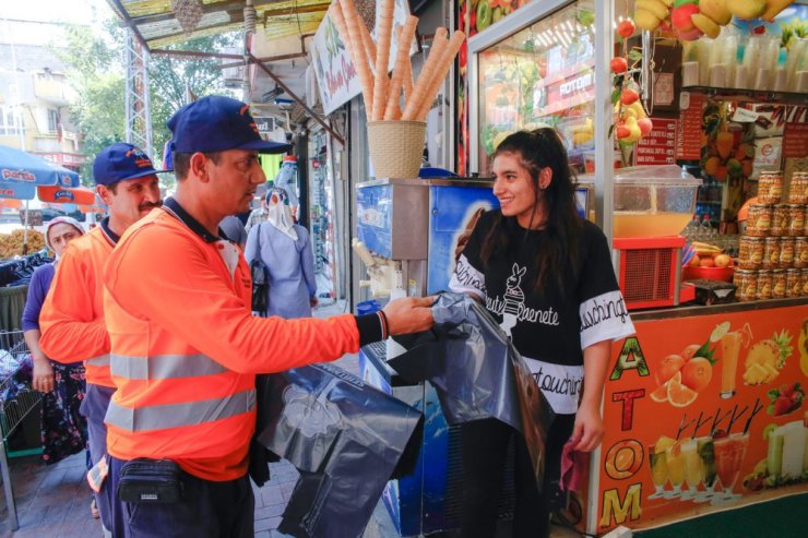 Şehitkamil’den vatandaşlara kurban poşeti