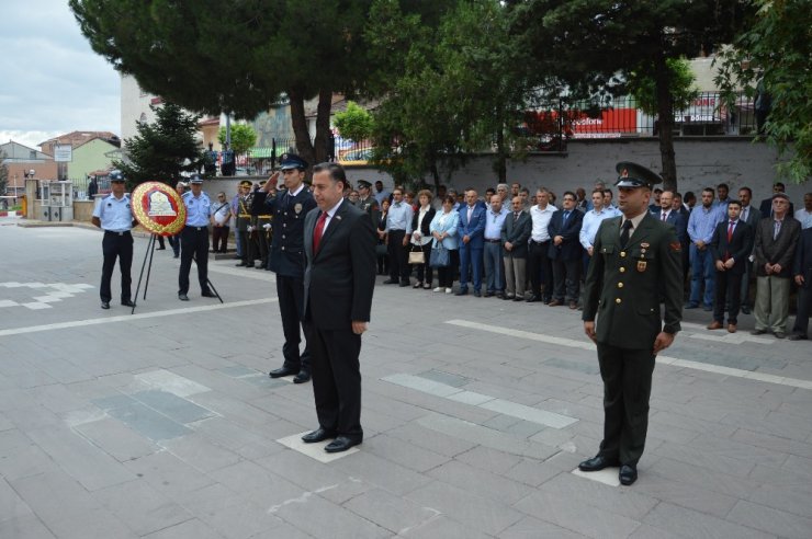 Niksar’da 30 Ağustos Zafer Bayramı kutlandı