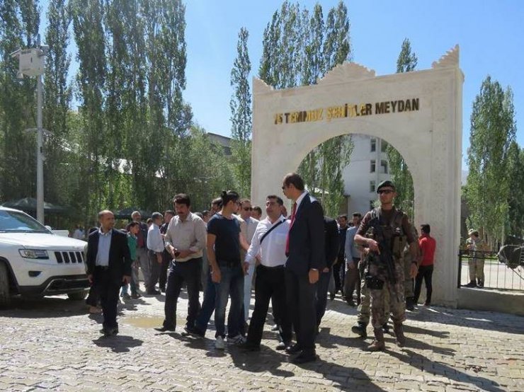 Çaldıran ve Bahçesaray ilçelerinde 30 Ağustos Zafer Bayramı kutlandı