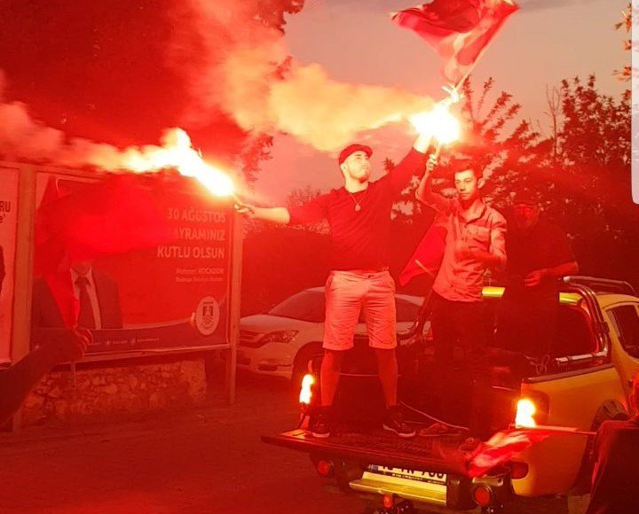 Zafer Bayramı’nda fener alayı coşkusu