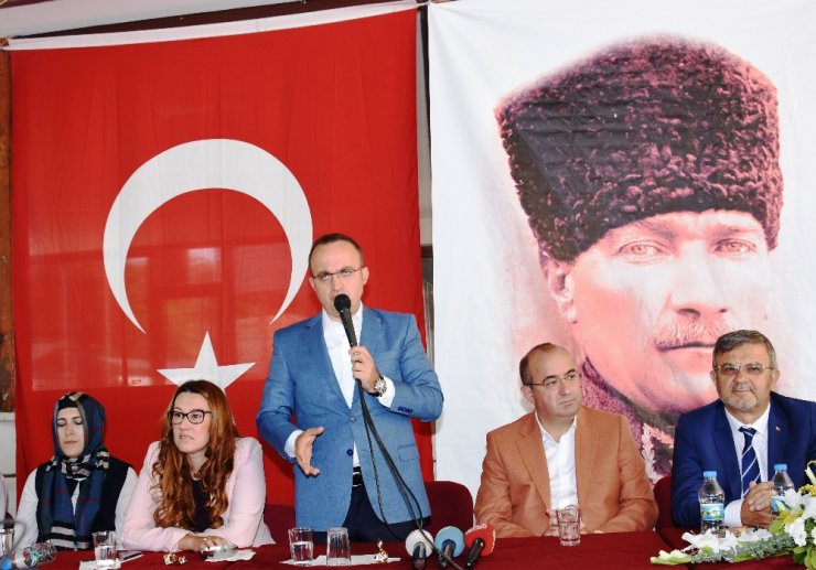 AK Parti Grup Başkanvekili Turan’dan CHP’ye tepki: