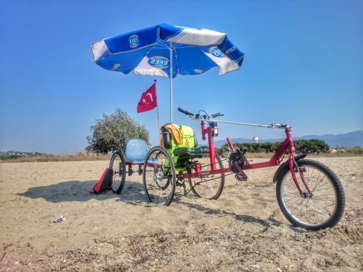 Bisiklet kullanımını yaygınlaştırmak için kendi bisikletini kendisi üretti