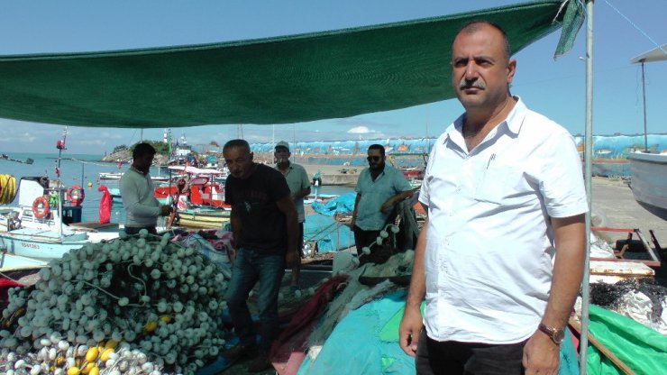 Batı Karadeniz’de balıkçılar Kurban Bayramı’na takıldı
