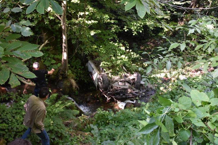 Sakarya’da trafik kazası: 2 ölü 2 yaralı