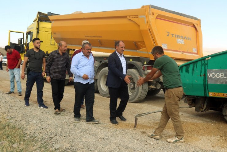 Büyükşehir, sınırın sıfır noktasında çalışıyor