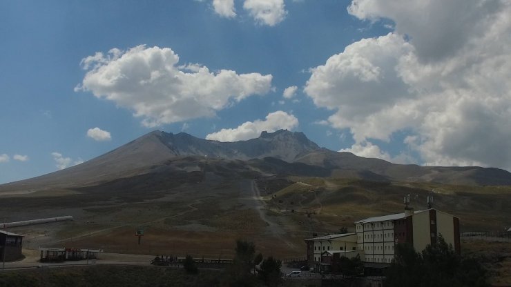 Erciyes Rusya’ya açılıyor