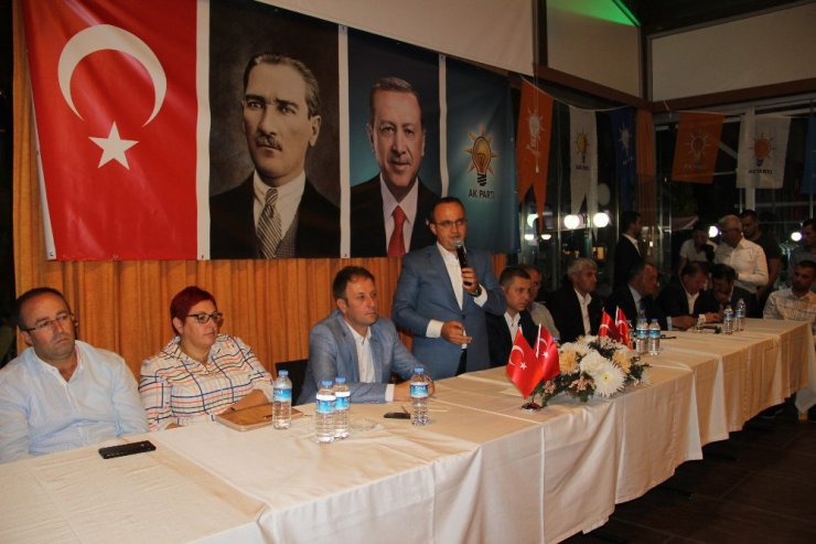 AK Parti’li Turan: "500 metrekarelik alanı yönetemeyenler Türkiye’yi nasıl yönetecekler?"