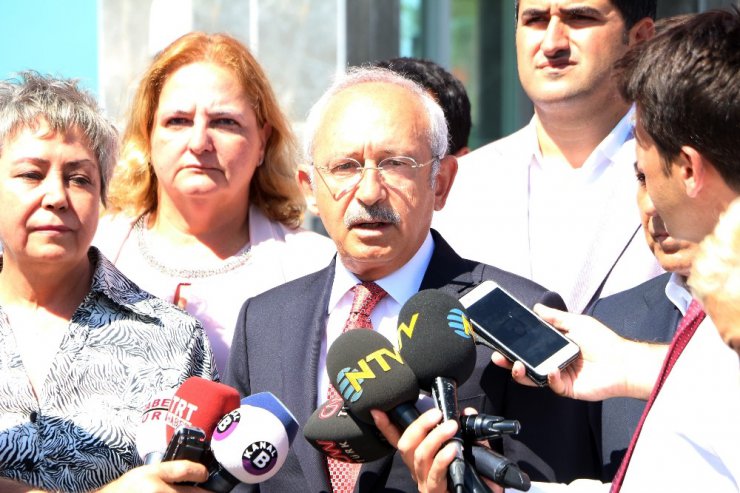 CHP Lideri Kılıçdaroğlu, tutuklu milletvekili Enis Berberoğlu’nu ziyaret etti