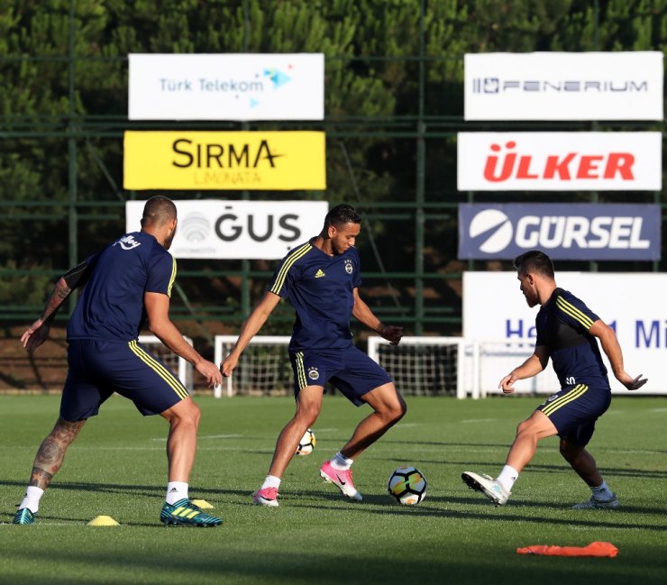 Fenerbahçe’de Medipol Başakşehir maçı hazırlıkları devam ediyor