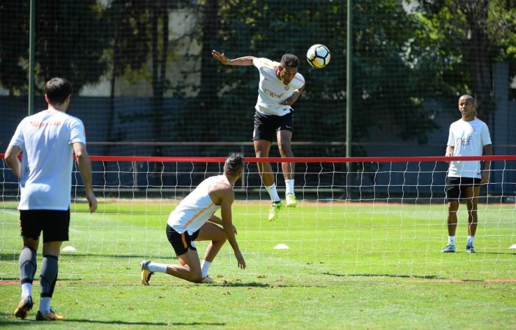 Galatasaray’da neşeli antrenman