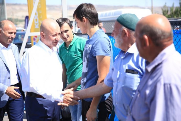 Başkan Çolakbayrakdar Oymaağaç’da Vatandaşlarla Bayramlaştı