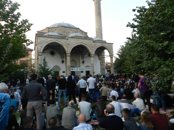 Kosova’da Kurban Bayramı coşkusu