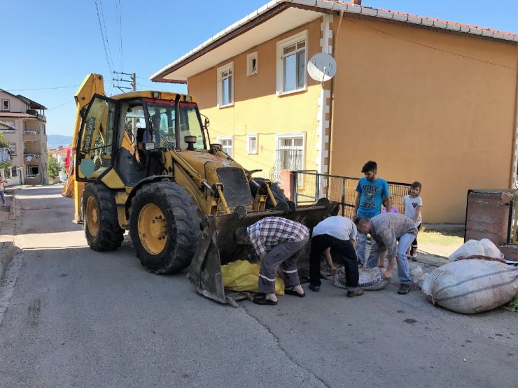 Atıklar kirliliğe yol açmadan toplanıyor