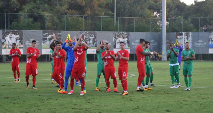 Alanyaspor hazırlık maçında Antalyaspor’u mağlup etti