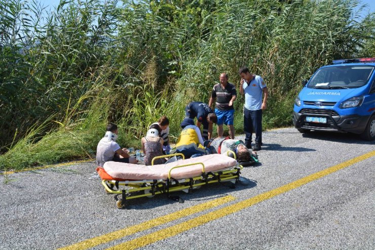 Ortaca’da tatil dönüşü trafik kazası; 4 yaralı