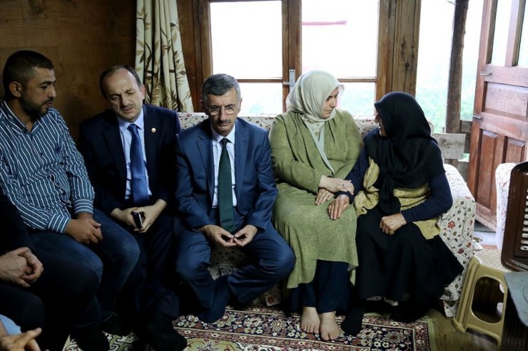 Rize Valisi Erdoğan Bektaş bayramda şehit ailelerini unutmadı