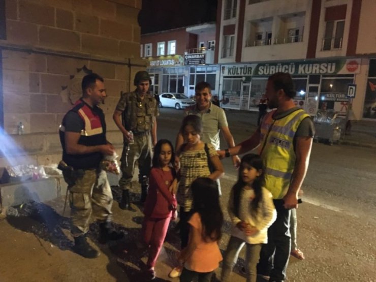 Polis ve jandarmadan asayiş ve trafik uygulaması