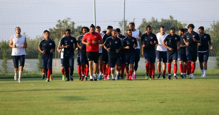 Antalyaspor’da Galatasaray maçının hazırlıkları devam ediyor