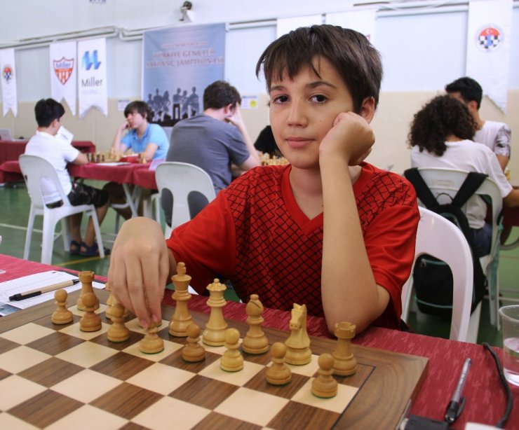 Türkiye Gençler Satranç Şampiyonası Çanakkale’de başladı
