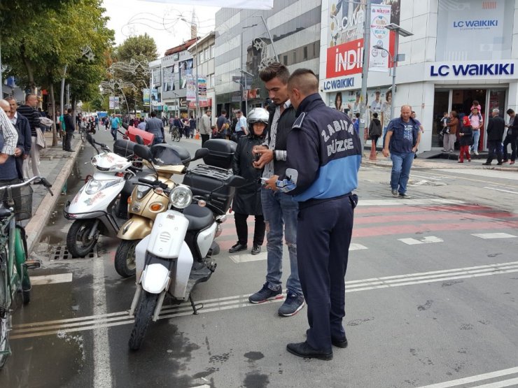 İstanbul caddesinde denetimler sıklaştırıldı