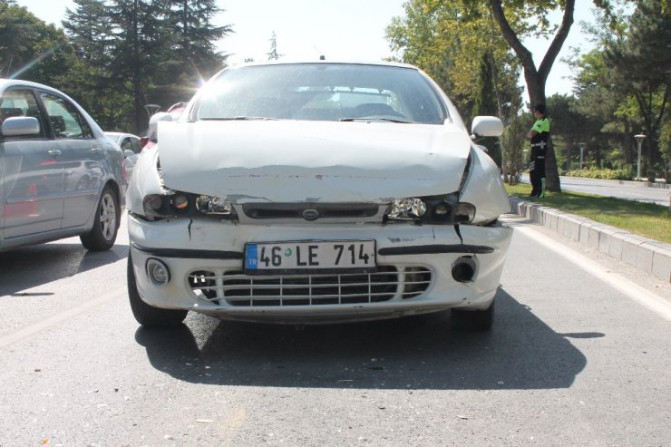 Elazığ’da zincirleme kaza: 3 yaralı