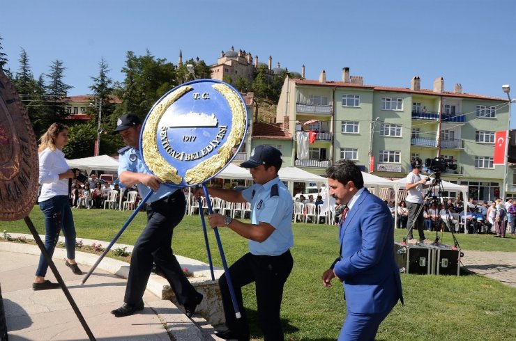 Seyitgazi’nin kurtuluşu coşkuyla kutlandı