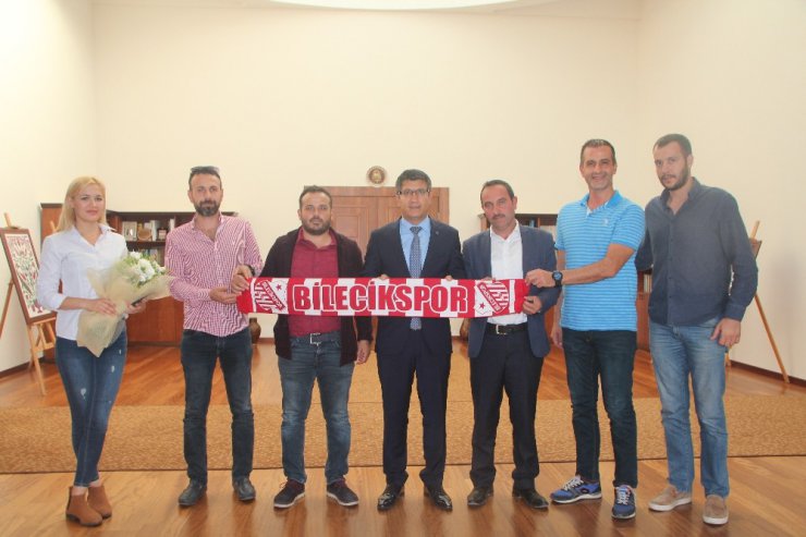 Bilecikspor yönetiminden Rektör Taş’a ziyaret