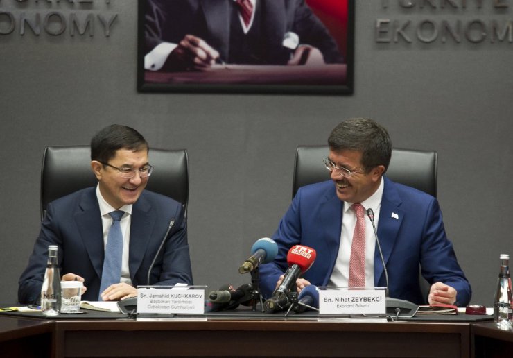 Bakanı Zeybekci, Rusya’dan ’domates sevkıyatına’ ilişkin yapılan açıklamaları değerlendirdi