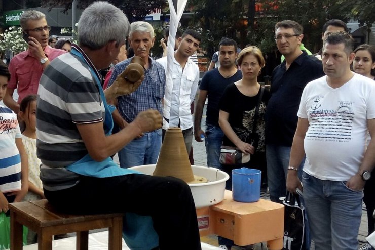 Pişmiş toprak sempozyumu başlıyor