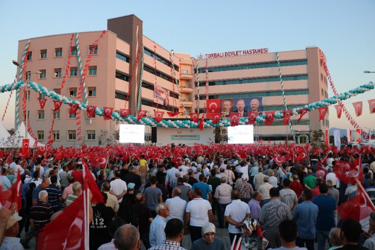 Başbakan Yıldırım Torbalı Devlet Hastanesi’nin açılışını yaptı