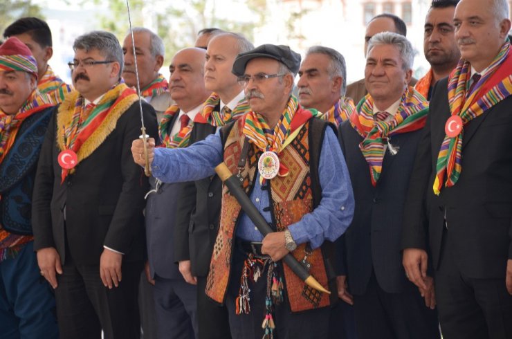 Bu yıl 736’ncısı kutlanan Ertuğrul Gazi’yi Anma ve Yörük Şenlikleri başladı