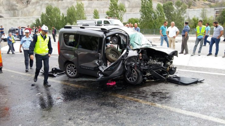 Doğu Karadeniz’de 2017 yılındaki trafik kazalarında 65 kişi hayatını kaybetti