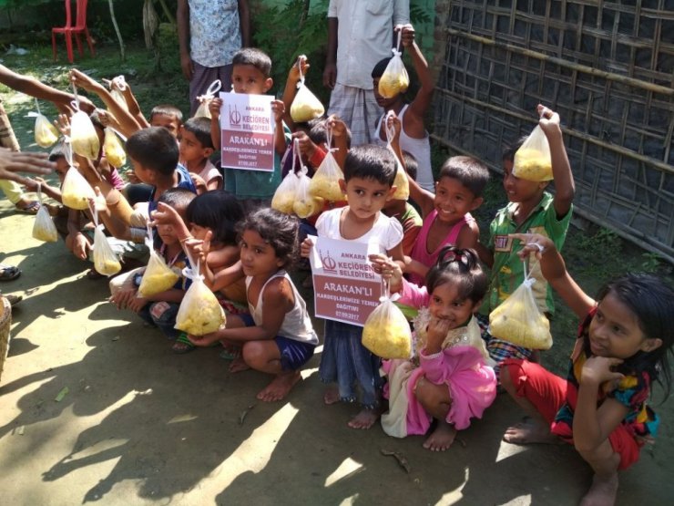 Keçiören’den Arakan’a çadır yardımı