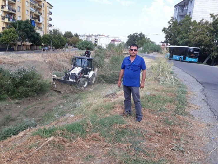 Keli Mahallesinde 6 yıldır temizlenmeyen dere 10 günde temizlendi