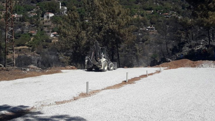 Zeytinköy’de çadır ve konteyner yaşam alanı oluşturuluyor