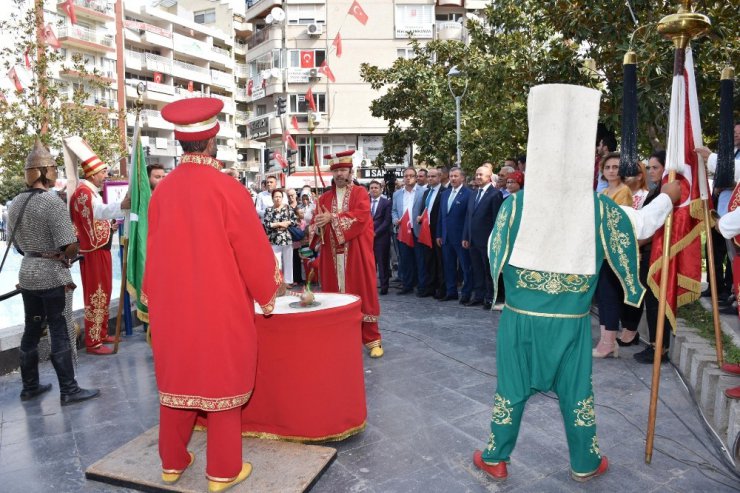 Şehzadeler Mehterinden kurtuluşa özel konser