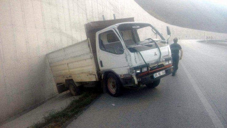 Tokat’ta trafik kazası: 3 yaralı