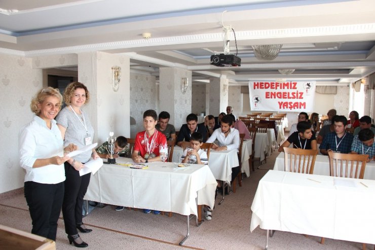 Hemofili hastalarının sorunları tartışıldı