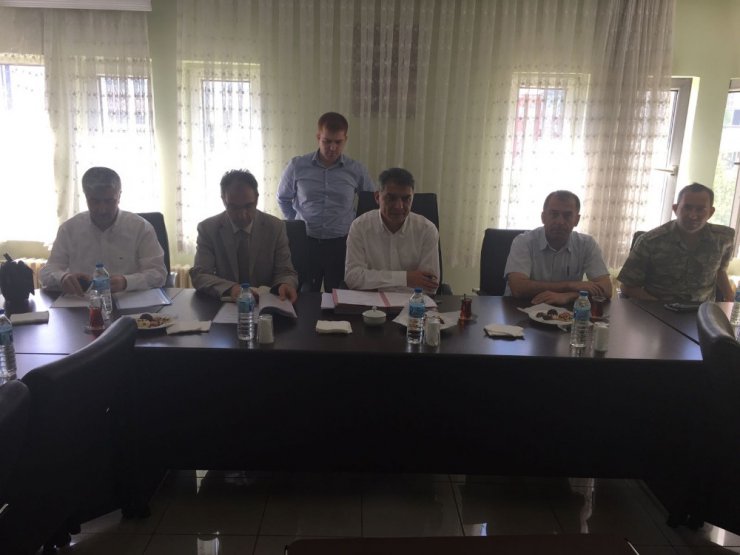 Tatvan’da okul güvenliği toplantısı