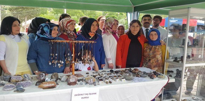 Çorum’dan Amerika’ya süs taşı ihracatı