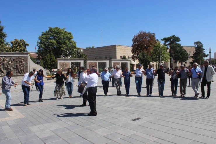 Dadaloğlu Geleneksel Kültür ve Sanatsal Şenlikleri başladı