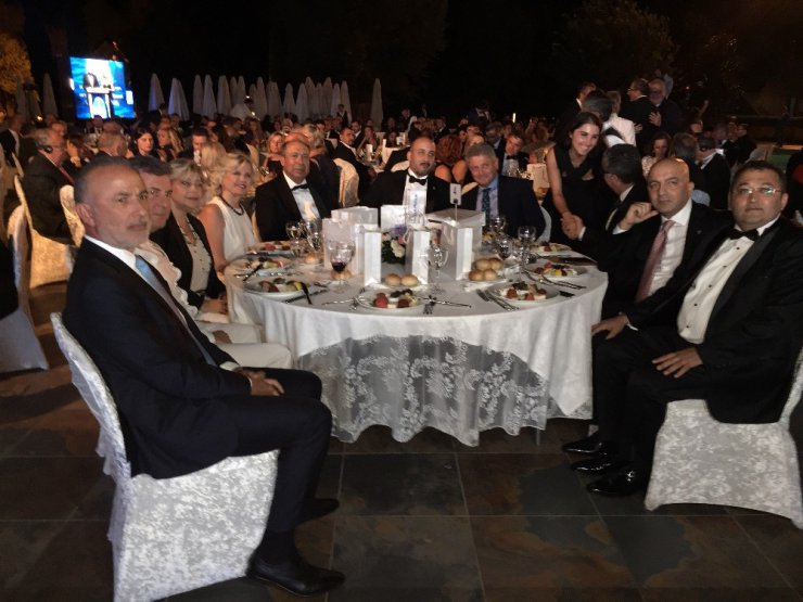 Türk ve dünya denizcileri Altın Çıpa’da buluştu