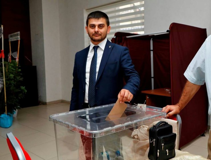 AK Parti Honaz ve Kale ilçe kongreleri yapıldı