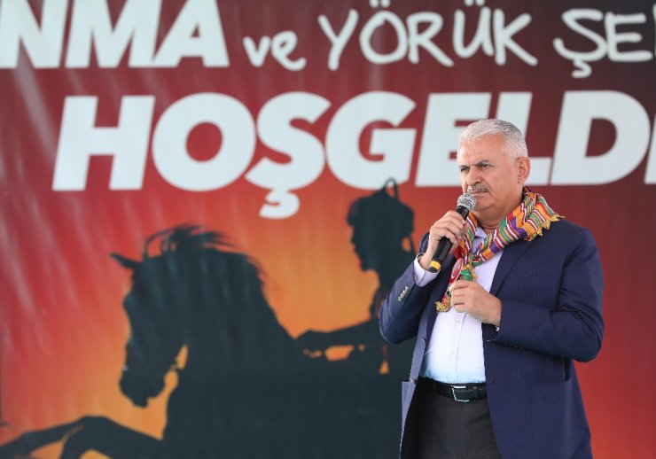 Başbakan Yıldırım: “15 Temmuz’da aziz milletin istikbaline kastettiler”