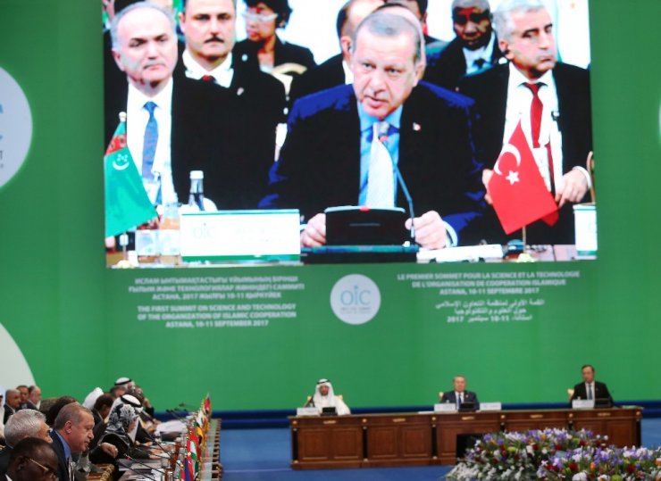 Cumhurbaşkanı Erdoğan: “Myanmar’da Müslüman kardeşlerimizin çektiği zulüm, işkence ve sürgünlerin son bulması için de hep birlikte gayret göstermeliyiz”