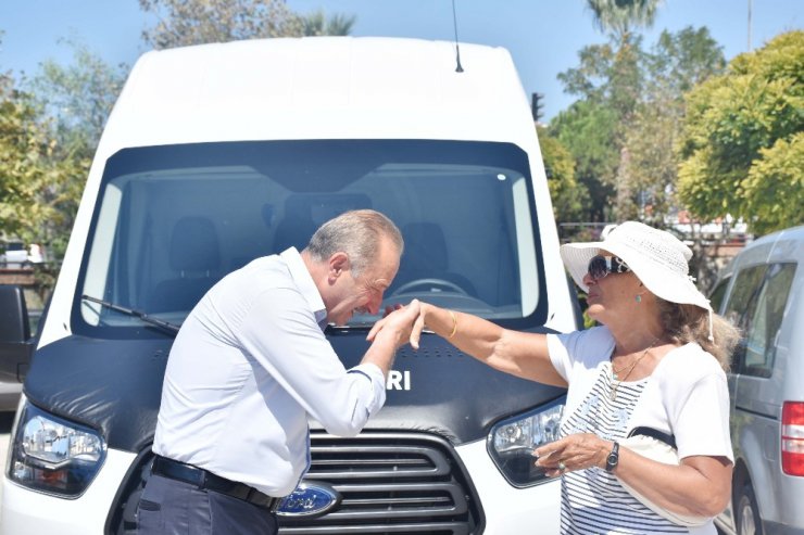 Didimli hayırsever belediyeye verdiği sözü tuttu