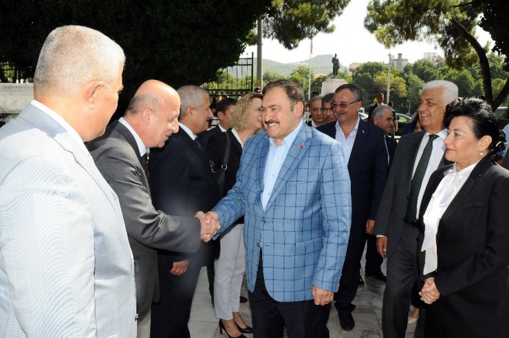 Orman ve Su İşleri Bakanı Eroğlu: “Bodrum’un çöp sorununu çözeceğiz”