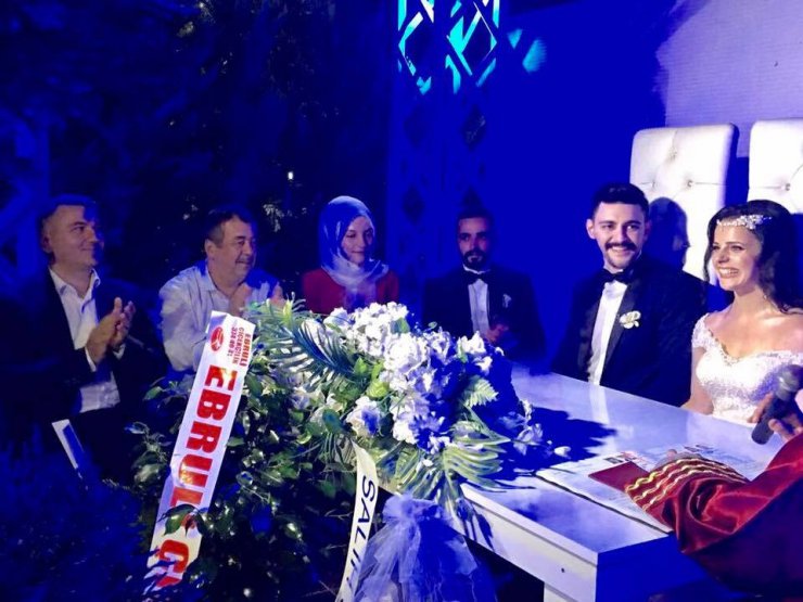 AK Partililer mega düğünde buluştu